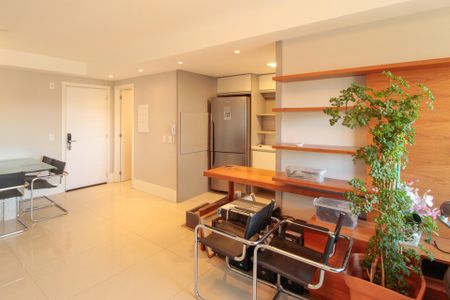 Apartamento à venda com 88m², 2 quartos e 2 vagas Apartamento à venda com 88m², 2 quartos e 2 vagasSala