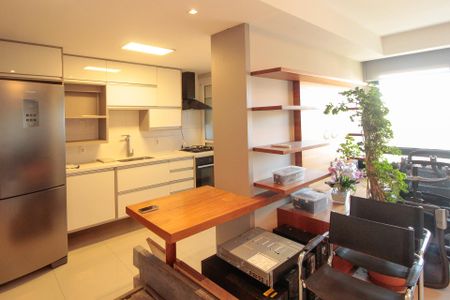 Apartamento à venda com 88m², 2 quartos e 2 vagas Apartamento à venda com 88m², 2 quartos e 2 vagasCozinha