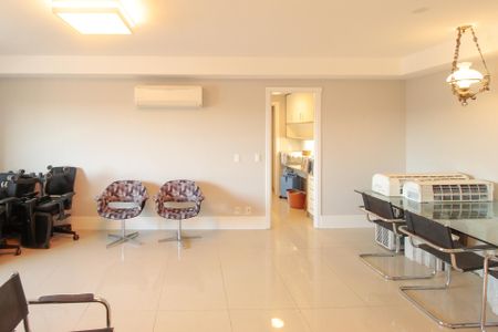 Apartamento à venda com 88m², 2 quartos e 2 vagas Apartamento à venda com 88m², 2 quartos e 2 vagasSala