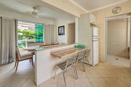 Apartamento para alugar com 140m², 4 quartos e 2 vagasCozinha