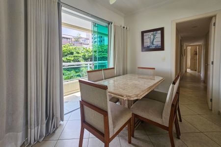 Apartamento para alugar com 140m², 4 quartos e 2 vagasCozinha 