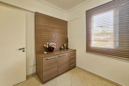 Apartamento para alugar com 140m², 4 quartos e 2 vagasQuarto 2