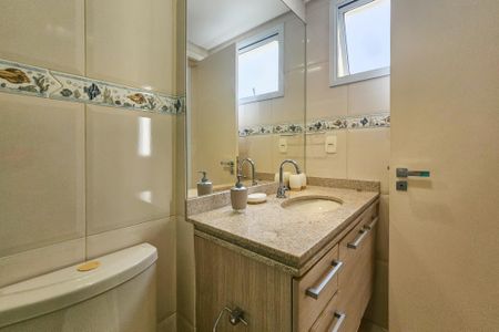 Apartamento para alugar com 140m², 4 quartos e 2 vagasBanheiro da Suíte 1