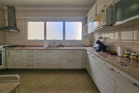 Apartamento para alugar com 140m², 4 quartos e 2 vagasCozinha