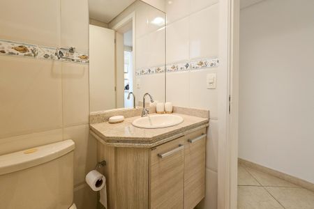 Apartamento para alugar com 140m², 4 quartos e 2 vagasBanheiro