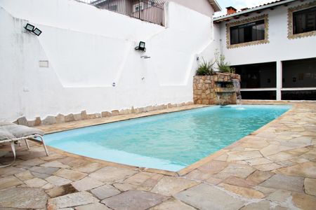 Casa para alugar com 550m², 4 quartos e 4 vagasPiscina