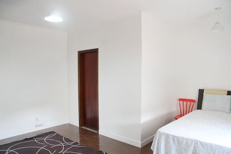 Casa para alugar com 550m², 4 quartos e 4 vagasSuíte 4