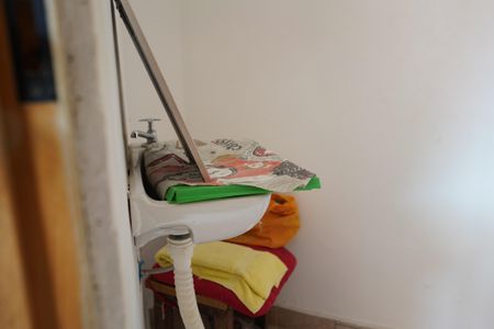 Casa à venda com 128m², 3 quartos e 2 vagasBanheiro de Serviço