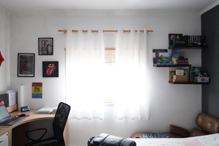 Casa à venda com 128m², 3 quartos e 2 vagasSuíte 