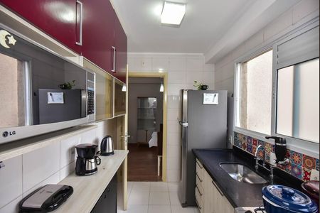 Apartamento para alugar com 55m², 2 quartos e 1 vaga Apartamento para alugar com 55m², 2 quartos e 1 vagaCozinha