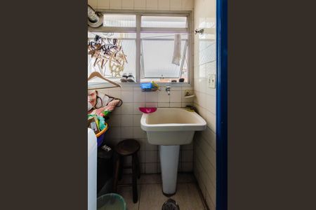 Apartamento para alugar com 73m², 2 quartos e 1 vagaÁrea de Serviço