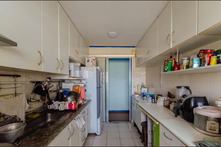 Apartamento para alugar com 73m², 2 quartos e 1 vagaCozinha