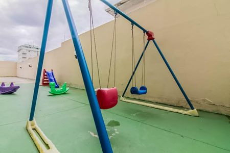 Apartamento para alugar com 73m², 2 quartos e 1 vagaÁrea comum - Playground