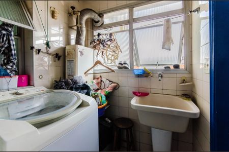 Apartamento para alugar com 73m², 2 quartos e 1 vagaÁrea de Serviço