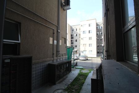 Apartamento à venda com 45m², 2 quartos e 1 vagaÁrea de serviço - Vista