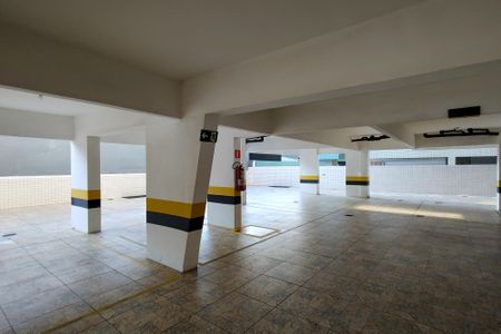 Apartamento para alugar com 90m², 2 quartos e 1 vaga Apartamento para alugar com 90m², 2 quartos e 1 vagaÁrea comum - Estacionamento