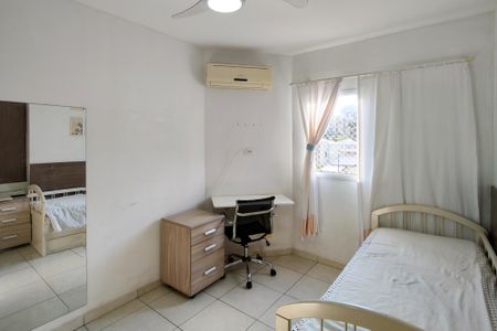 Apartamento para alugar com 90m², 2 quartos e 1 vaga Apartamento para alugar com 90m², 2 quartos e 1 vagaQuarto