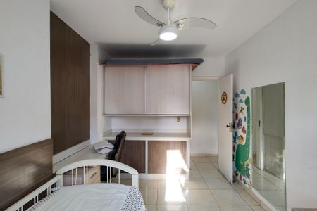 Apartamento para alugar com 90m², 2 quartos e 1 vaga Apartamento para alugar com 90m², 2 quartos e 1 vagaQuarto
