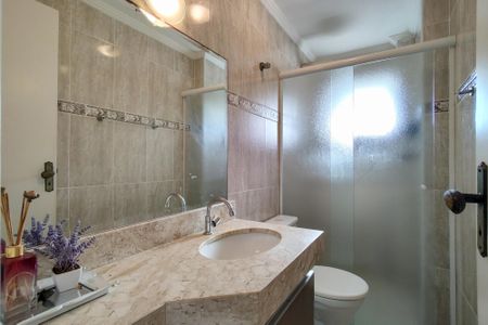 Apartamento para alugar com 90m², 2 quartos e 1 vaga Apartamento para alugar com 90m², 2 quartos e 1 vagaBanheiro