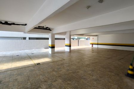 Apartamento para alugar com 90m², 2 quartos e 1 vaga Apartamento para alugar com 90m², 2 quartos e 1 vagaÁrea comum - Estacionamento