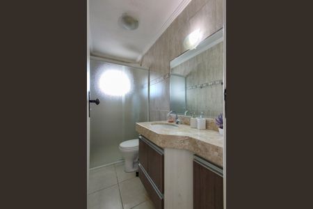 Apartamento para alugar com 90m², 2 quartos e 1 vaga Apartamento para alugar com 90m², 2 quartos e 1 vagaBanheiro da Suíte