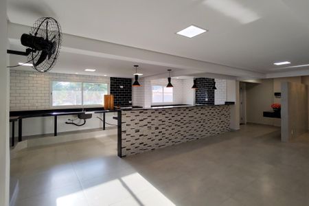 Apartamento para alugar com 90m², 2 quartos e 1 vaga Apartamento para alugar com 90m², 2 quartos e 1 vagaÁrea comum - Salão de festas
