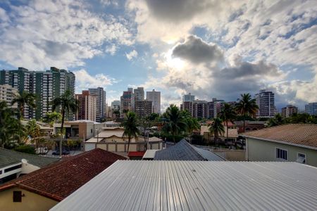 Apartamento para alugar com 90m², 2 quartos e 1 vaga Apartamento para alugar com 90m², 2 quartos e 1 vagaVista da Sacada