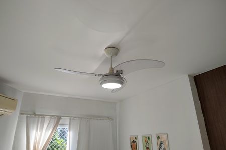 Apartamento para alugar com 90m², 2 quartos e 1 vaga Apartamento para alugar com 90m², 2 quartos e 1 vagaQuarto