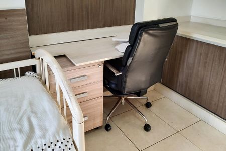 Apartamento para alugar com 90m², 2 quartos e 1 vaga Apartamento para alugar com 90m², 2 quartos e 1 vagaQuarto