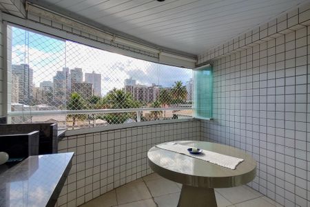Apartamento para alugar com 90m², 2 quartos e 1 vaga Apartamento para alugar com 90m², 2 quartos e 1 vagaSacada