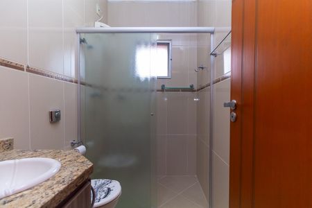 Casa à venda com 220m², 3 quartos e 4 vagas Casa à venda com 220m², 3 quartos e 4 vagasBanheiro 3