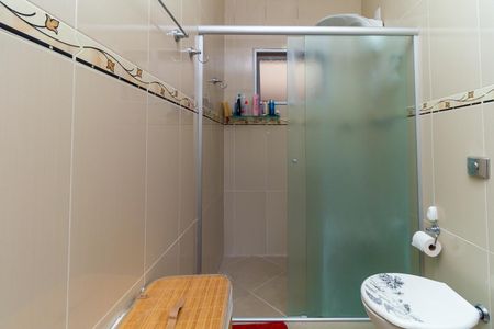 Casa à venda com 220m², 3 quartos e 4 vagas Casa à venda com 220m², 3 quartos e 4 vagasBanheiro da Suíte