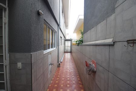 Casa à venda com 125m², 4 quartos e 1 vagaCorredor