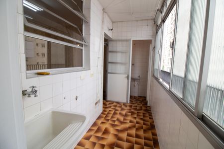 Apartamento à venda com 75m², 2 quartos e 1 vagaÁrea de Serviço
