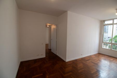 Apartamento à venda com 75m², 2 quartos e 1 vagaSala de Jantar