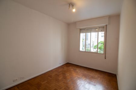 Apartamento à venda com 75m², 2 quartos e 1 vagaQuarto 2