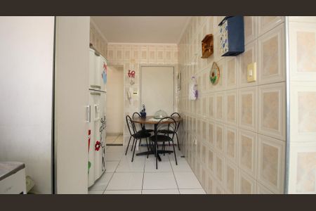 Apartamento à venda com 67m², 2 quartos e 1 vagaCozinha