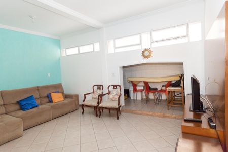 Apartamento à venda com 180m², 4 quartos e 2 vagasSala