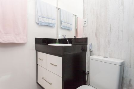 Apartamento à venda com 180m², 4 quartos e 2 vagasBanheiro suíte 1