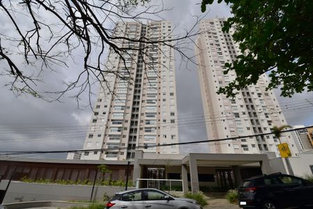 Apartamento à venda com 115m², 3 quartos e 3 vagasFachada e portaria
