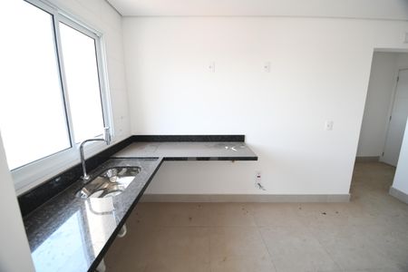 Apartamento à venda com 115m², 3 quartos e 3 vagasCozinha