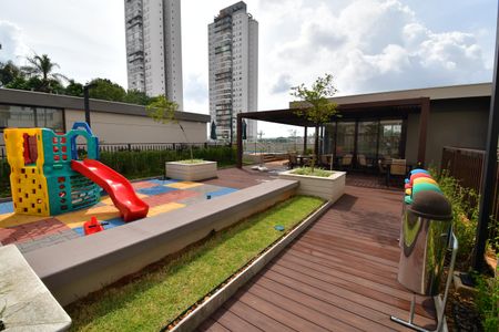 Apartamento à venda com 115m², 3 quartos e 3 vagasÁrea comum - Playground
