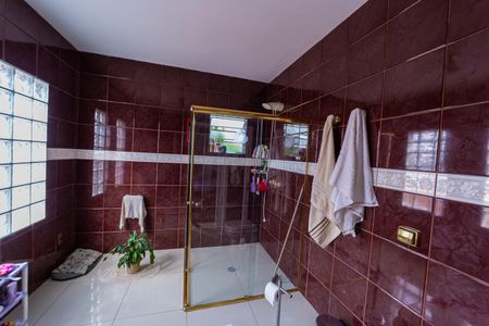 Casa à venda com 250m², 3 quartos e 2 vagas Casa à venda com 250m², 3 quartos e 2 vagasBanheiro do Quarto 3