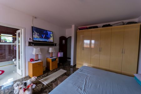 Casa à venda com 250m², 3 quartos e 2 vagas Casa à venda com 250m², 3 quartos e 2 vagasQuarto 3