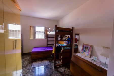 Casa à venda com 250m², 3 quartos e 2 vagas Casa à venda com 250m², 3 quartos e 2 vagasQuarto 2