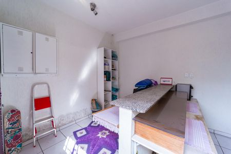 Casa à venda com 250m², 3 quartos e 2 vagas Casa à venda com 250m², 3 quartos e 2 vagasEdícula