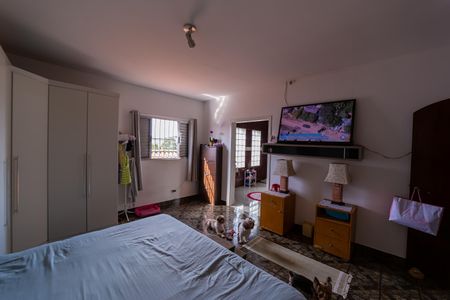 Casa à venda com 250m², 3 quartos e 2 vagas Casa à venda com 250m², 3 quartos e 2 vagasQuarto 3