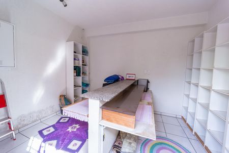 Casa à venda com 250m², 3 quartos e 2 vagas Casa à venda com 250m², 3 quartos e 2 vagasEdícula