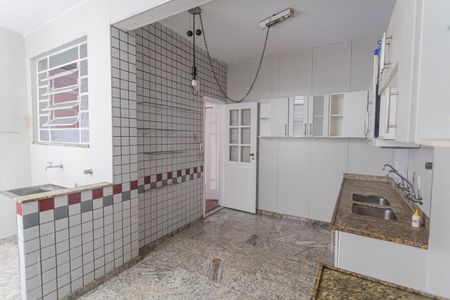 Apartamento à venda com 180m², 4 quartos e 1 vagaCozinha