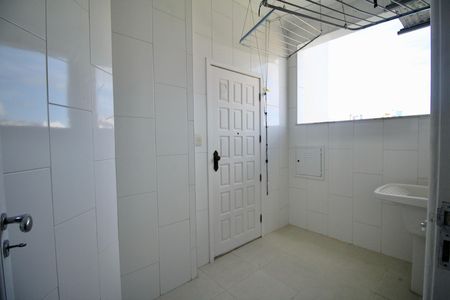 Apartamento para alugar com 90m², 2 quartos e 1 vaga Apartamento para alugar com 90m², 2 quartos e 1 vagaÁrea de Serviço